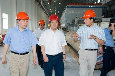 2007年5月25日，時任全國政協常委、經濟委員會副主任、中國包裝聯合會會長石萬鵬一行來公司視察