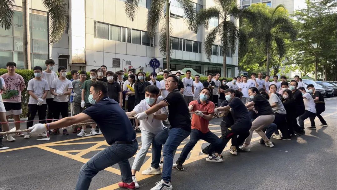 1661413001792831.jpg 齊普生“齊勝隊”征戰集團拔河比賽2.jpg